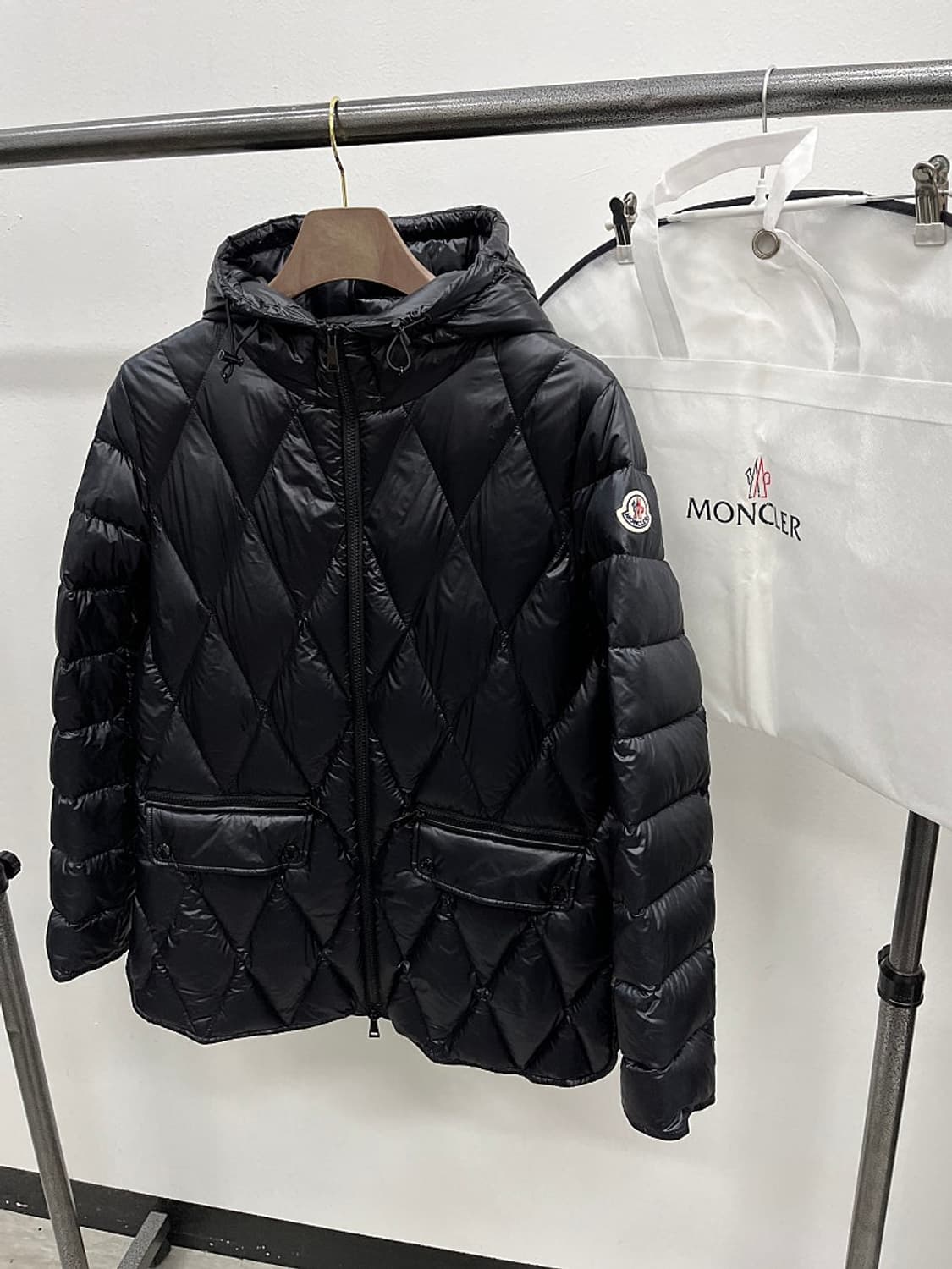 여) 몽클레어 하프 퀄팅다운  상품이미지1