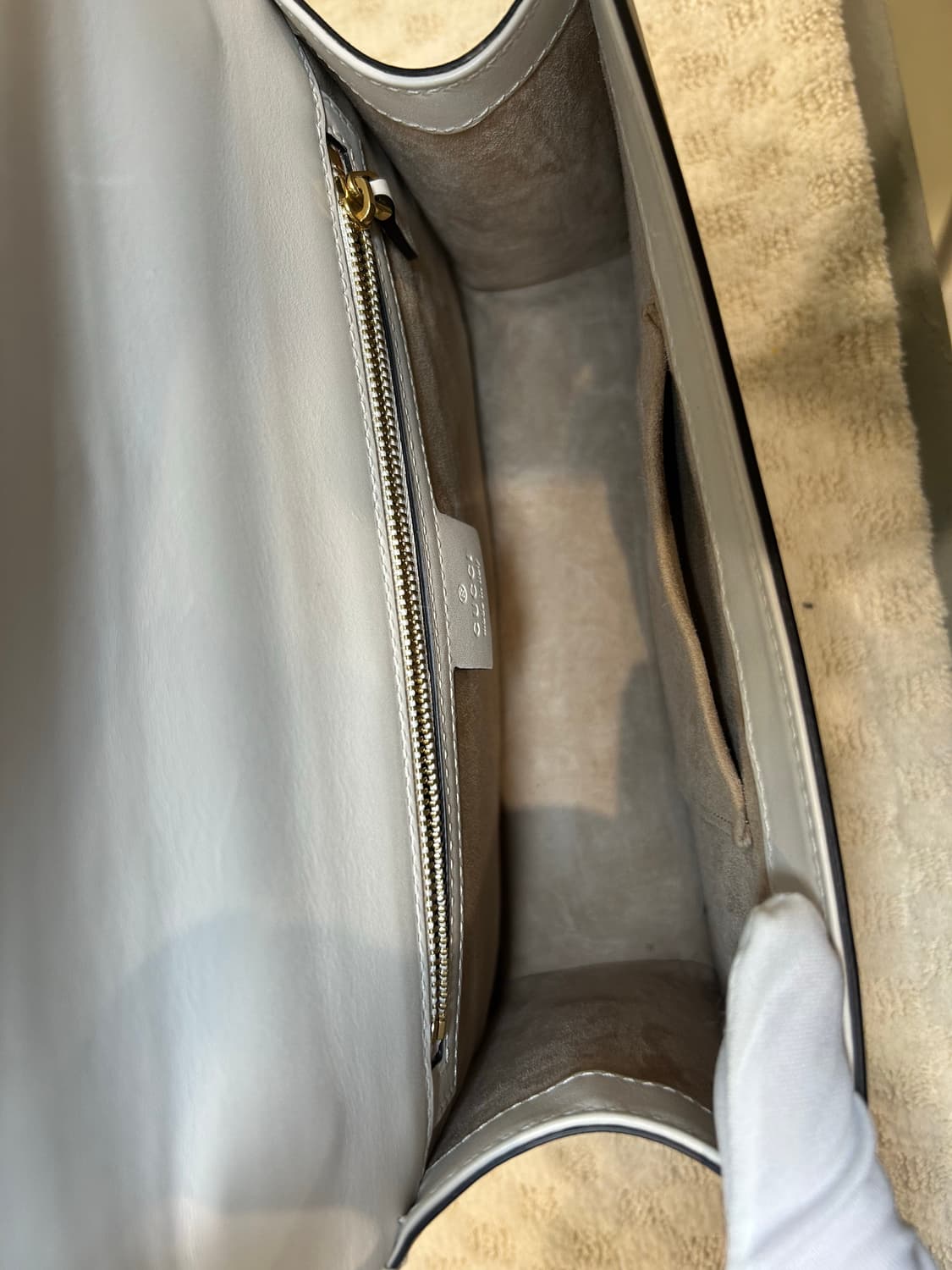 [정품/중고] 구찌 실비백 스몰 화이트 상품이미지1