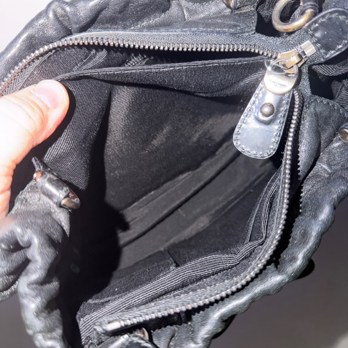 살바토레 페라가모 바라 리본 토트&크로스백 상품이미지6