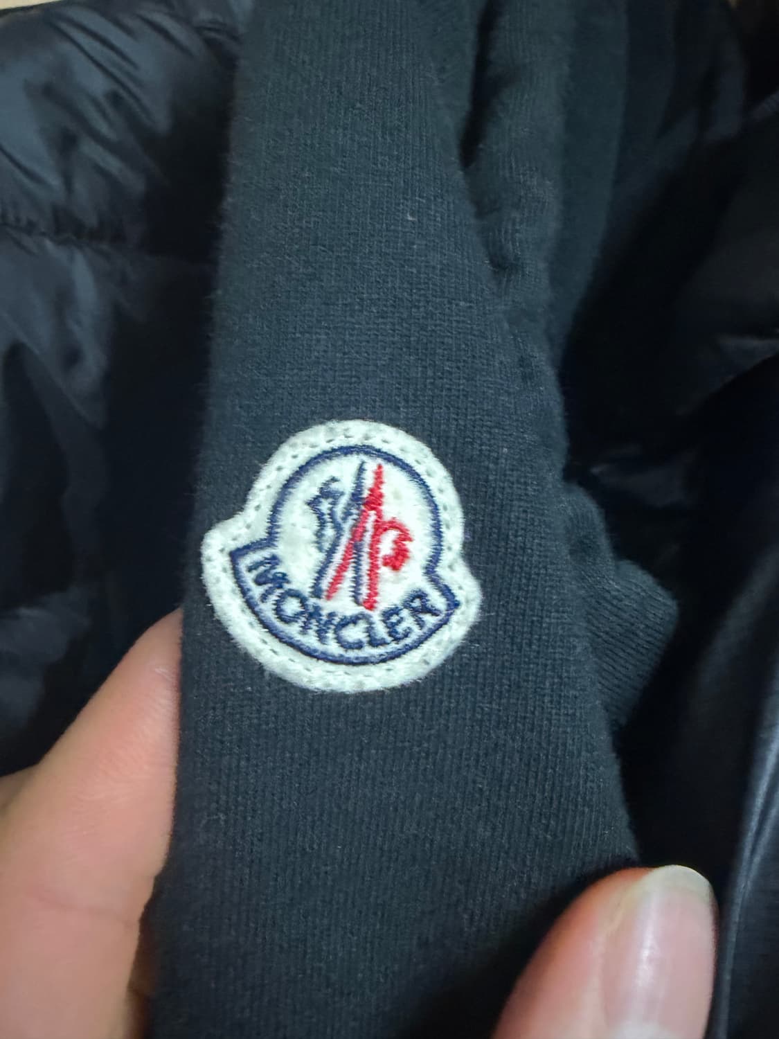 몽클레어 후드집업 상품이미지4