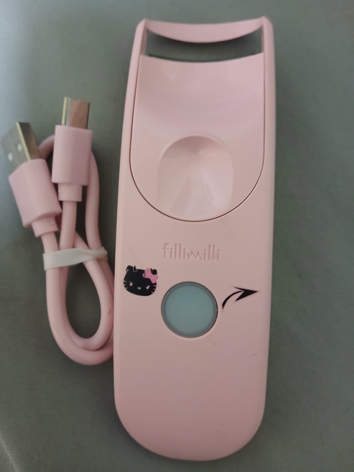 헬로키티 와이드핏 속눈썹 뷰러 팝니다 상품이미지1