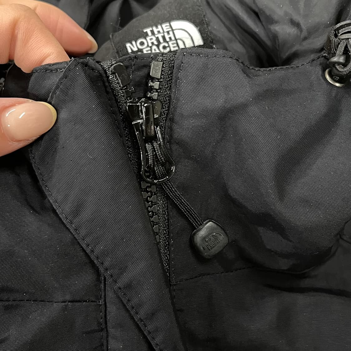 [정품/M] 노스페이스 블랙 후드 바람막이 자켓 b14 상품이미지7
