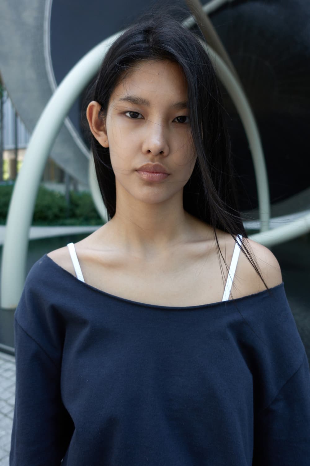 cerric 세릭 one shoulder loose top 오프숄더 탑 상품이미지2