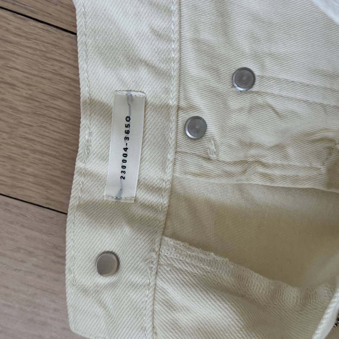 ARKET 스트레이트 핏 미드라이즈 데님 팬츠 26 상품이미지7