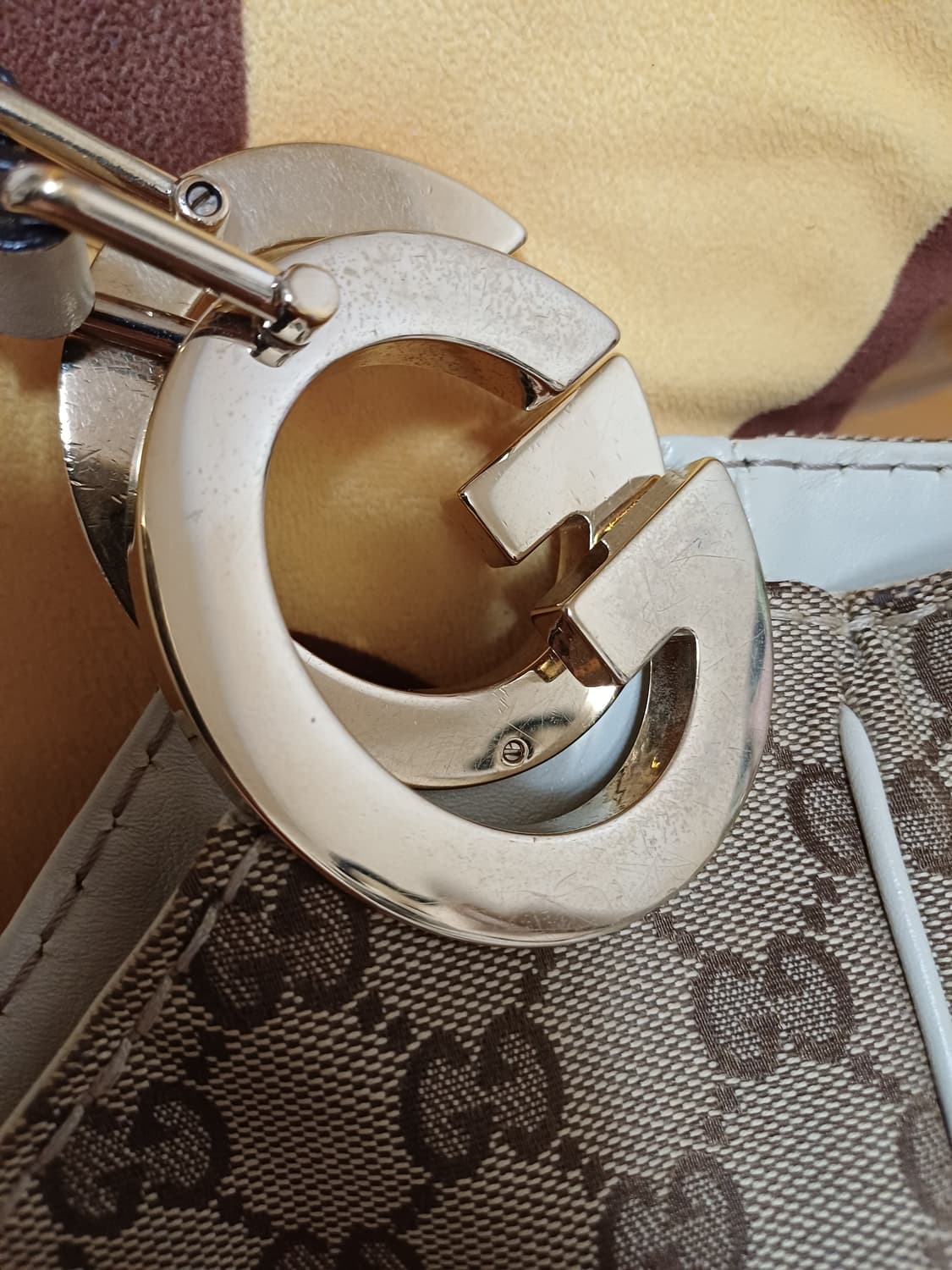 정품:) 구찌 쟈가드 인터로킹 라지 숄더백 (203504) 상품이미지3