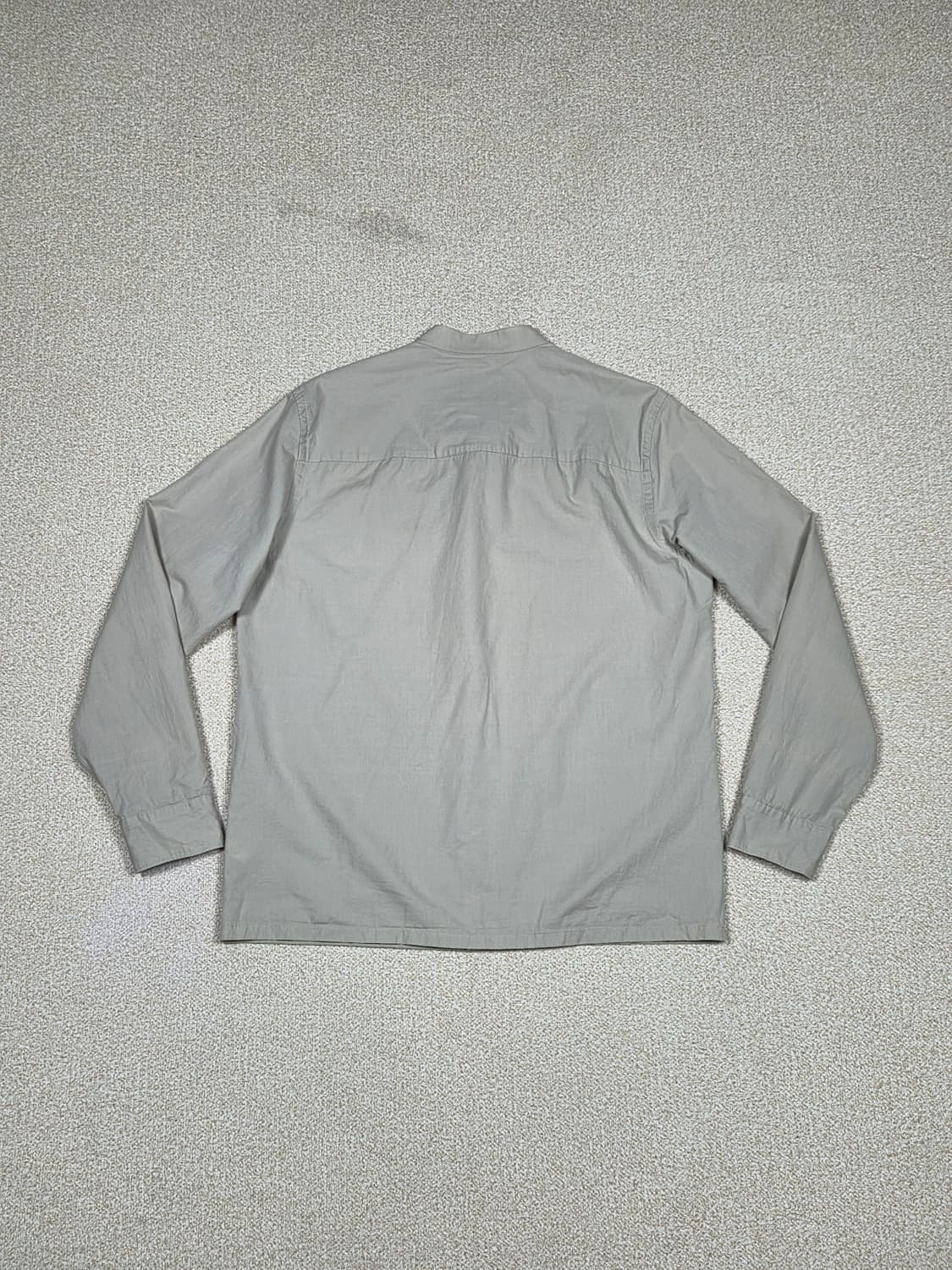 [띠어리] 밴드카라 코튼 울 혼방 포켓 셔츠 | S00443 상품이미지7