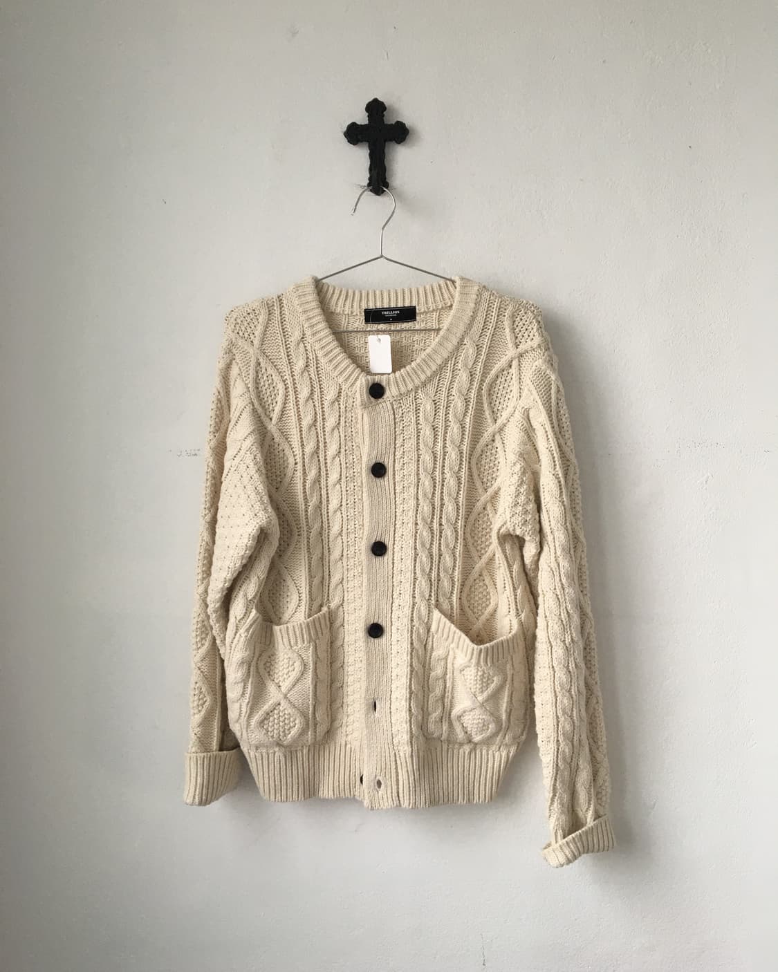 Cable pattern knit cardigan 상품이미지1