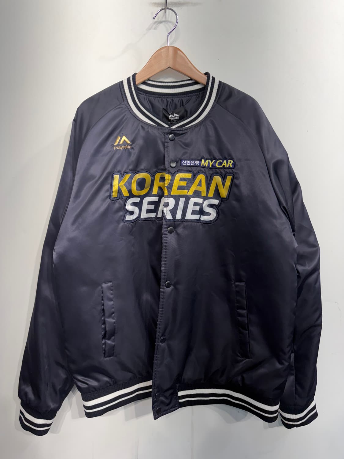 110 마제스틱 KBO 한국시리즈 패딩 점퍼 2018 시구자용 자켓 상품이미지2