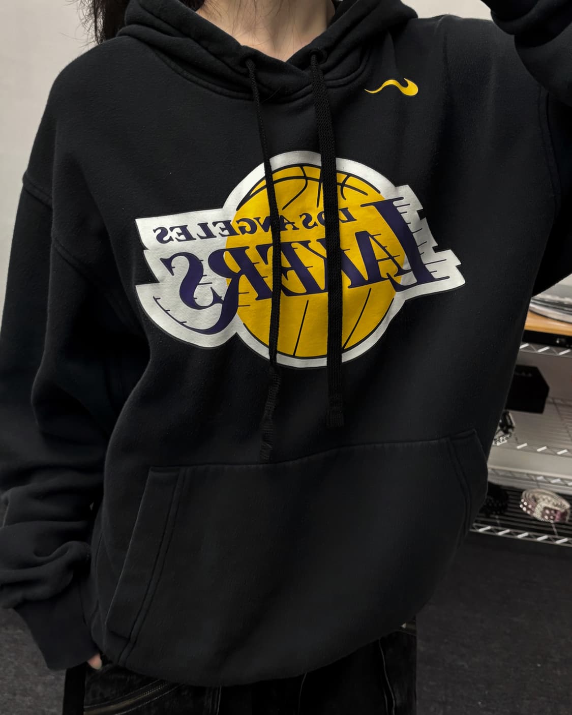 나이키 NBA LA 레이커스 오버핏 후드티 상품이미지3