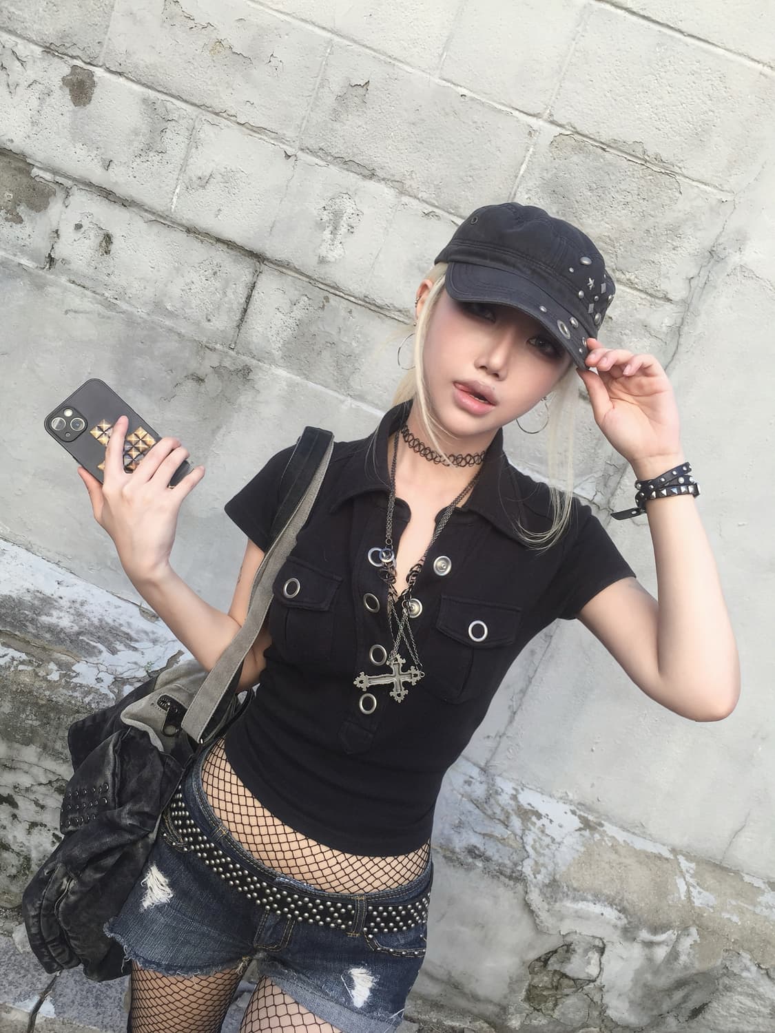 00s Eyelet Gothic T-shirt 상품이미지1