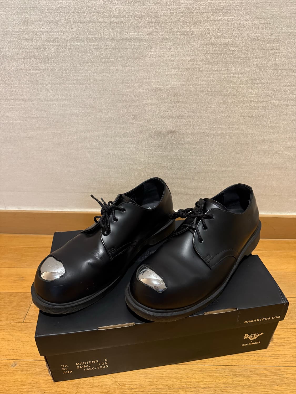 [46] 닥터마틴 라프시몬스 상품이미지1
