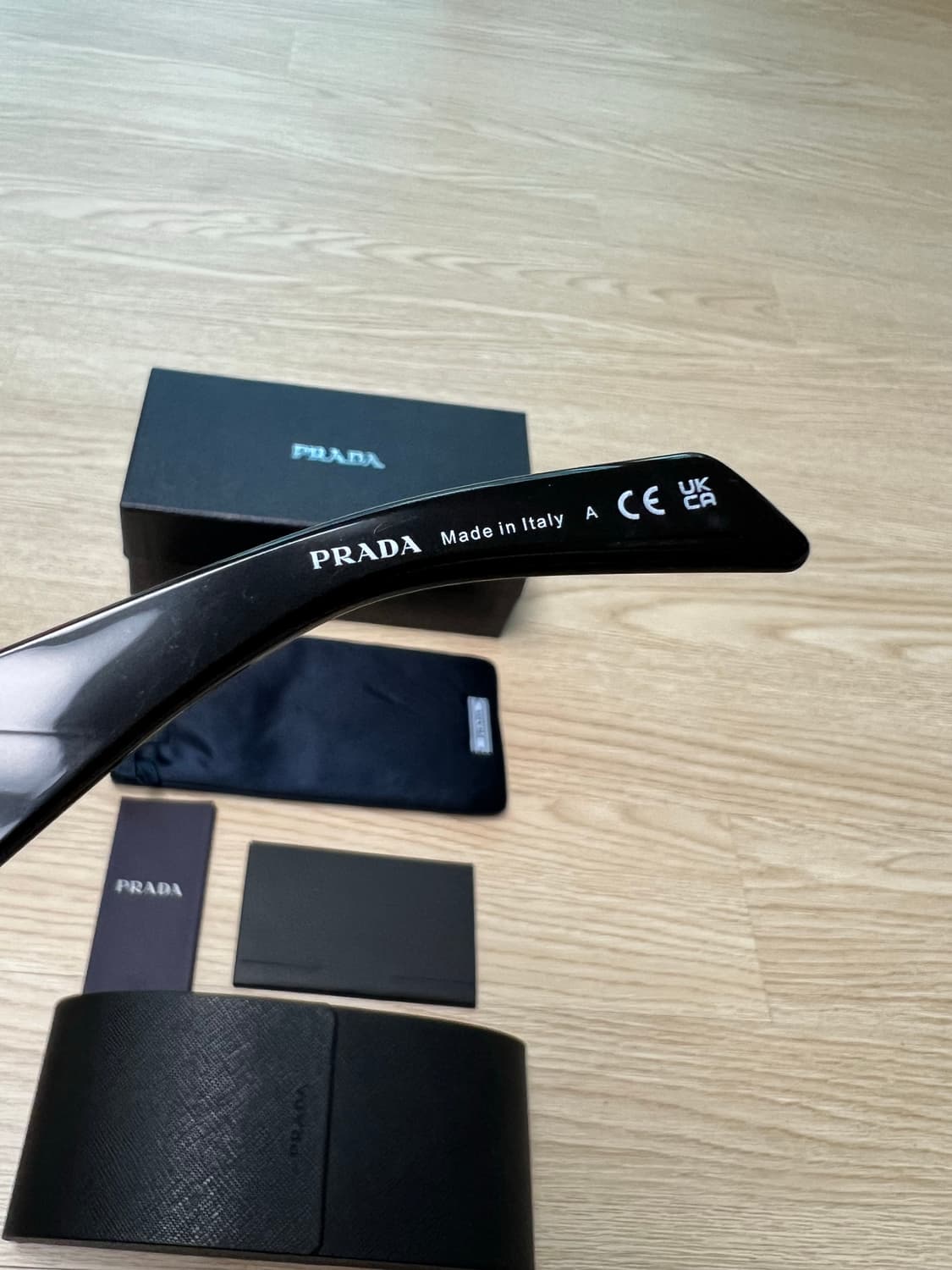 예, 칸예웨스트 프라다 선글라스 상품이미지5