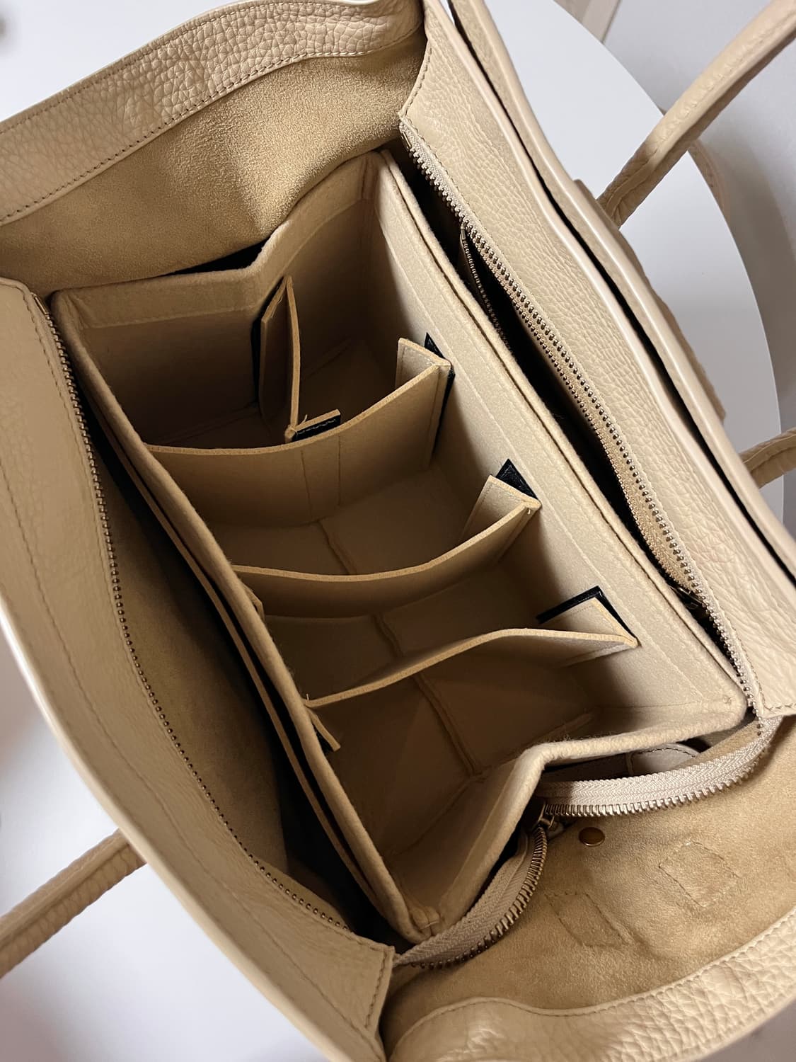 정품 셀린느 러기지 미니 토트백(라지) 상품이미지7