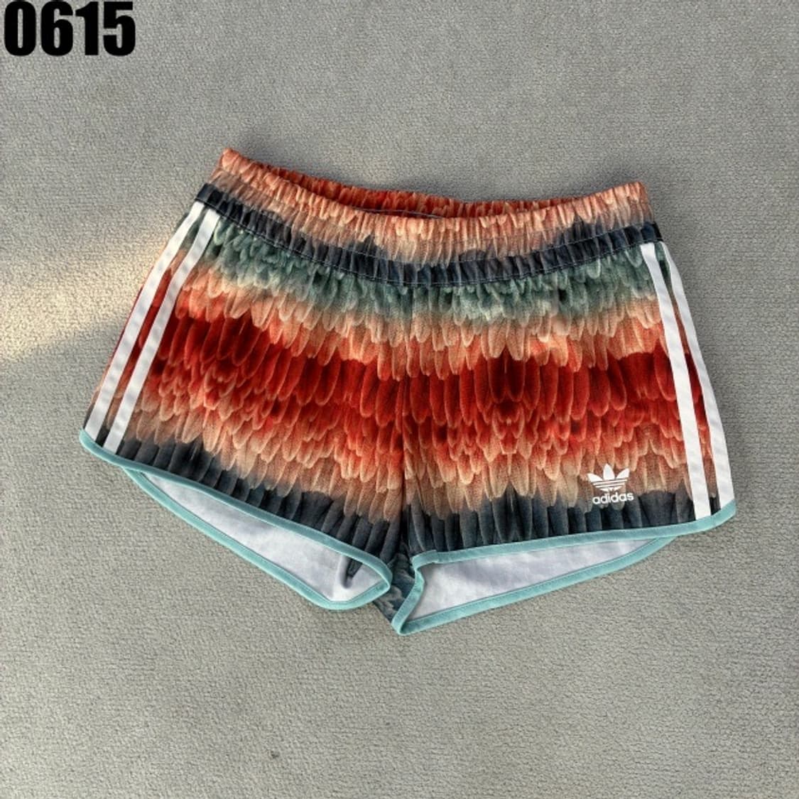 아디다스 반바지  상품이미지1
