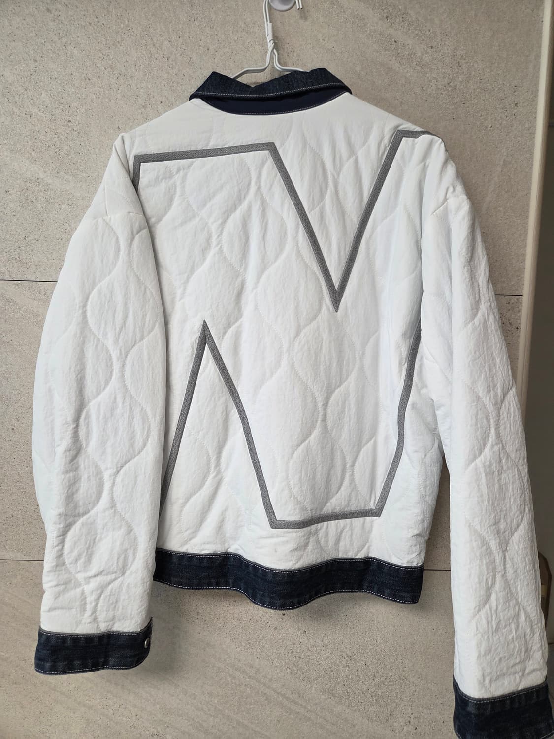 뉴발란스x리바이스 리버시블 패디드 자켓 S 상태 최상 상품이미지5