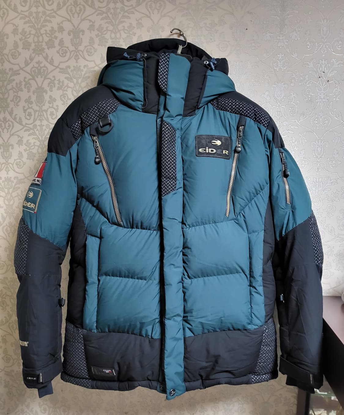 아이더 대장급 헤비 구스다운 상품이미지1