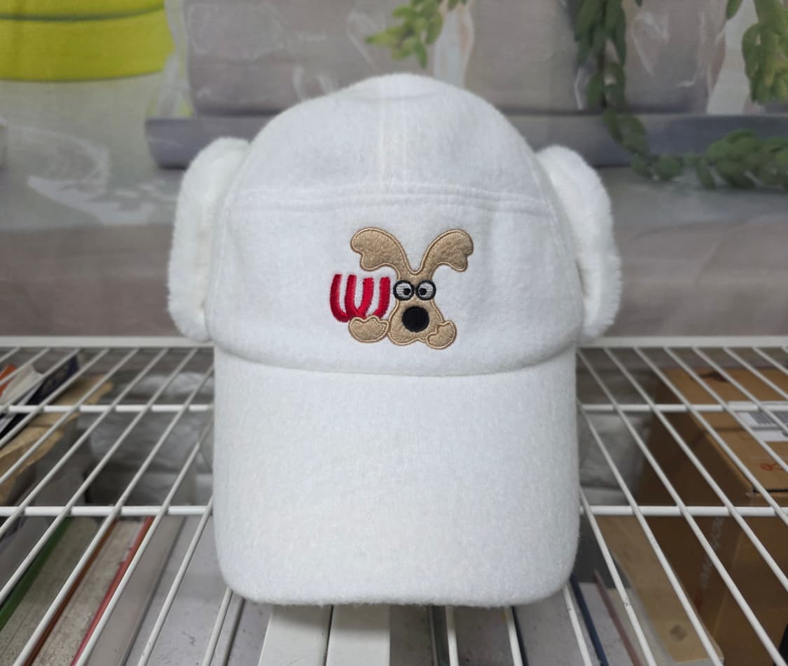 엠유스포츠 여성 겨울골프모자 귀달이모자 볼캡 KG38 상품이미지2