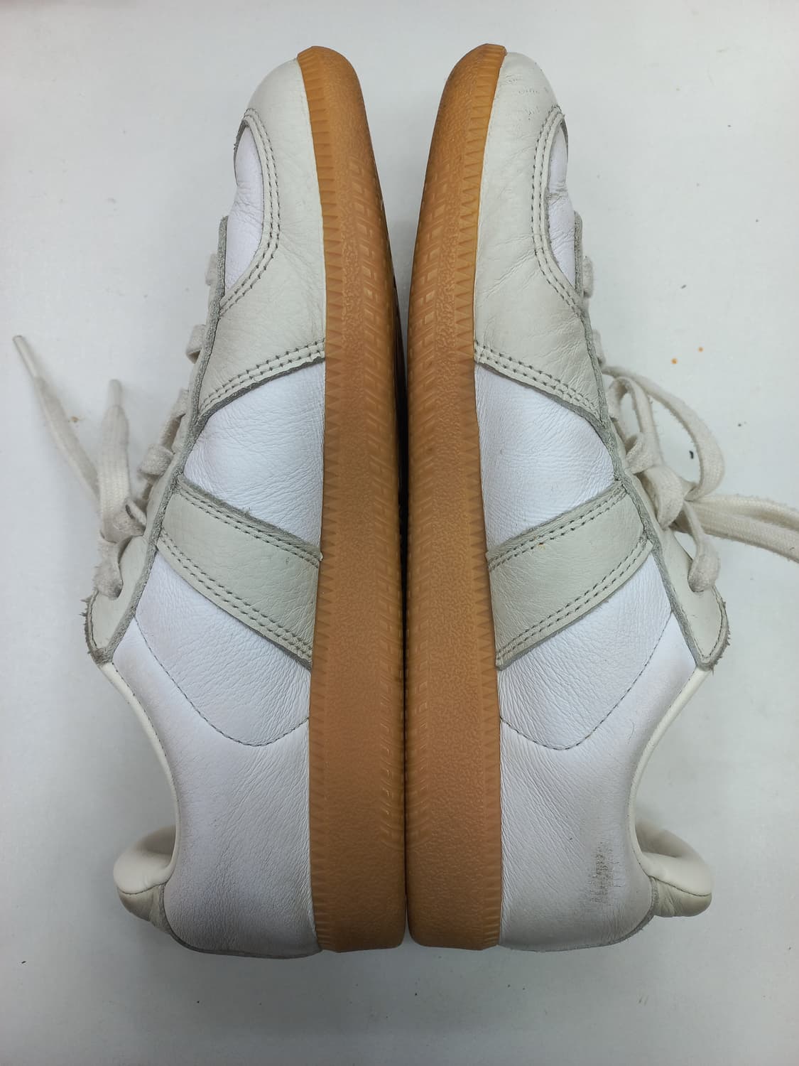 아디다스 독일군 스니커즈 화이트 235mm 상품이미지4