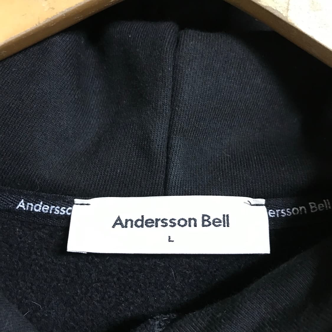 앤더슨벨 시그니처 빅로고 후드티 상품이미지3