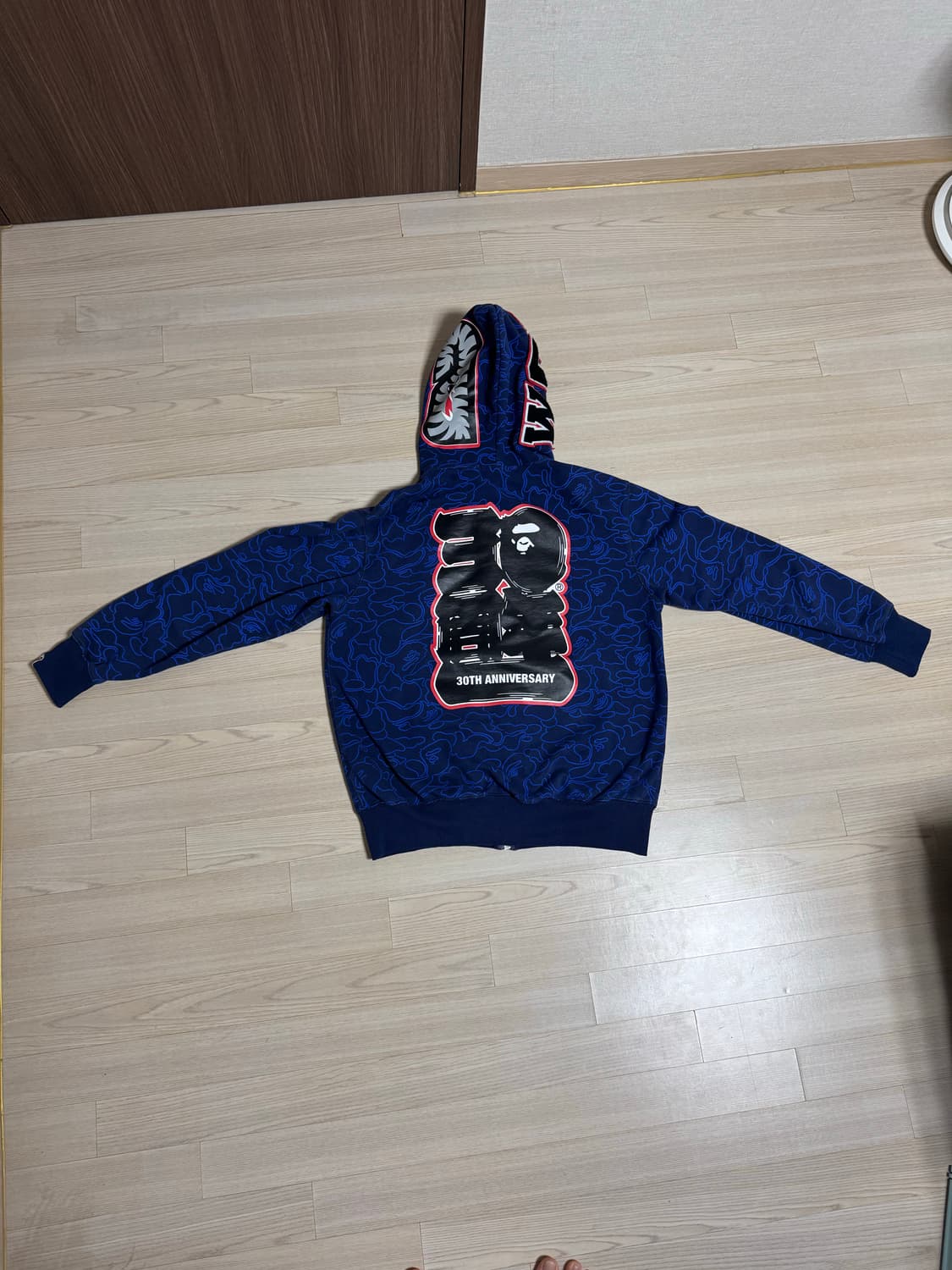 30주년 한정판 베이프 후드집업 상품이미지2