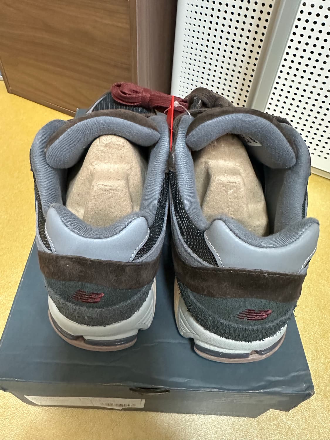 뉴발란스 m2002rly (270) 리치 어스 블랙탑 상품이미지4