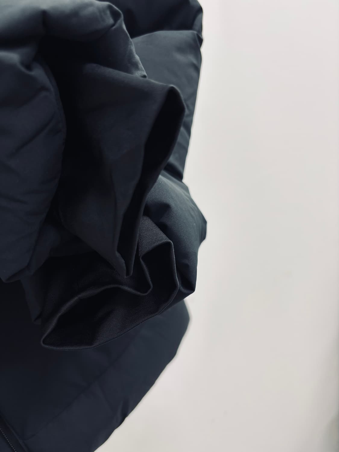 DYNAFIT 다이나핏 블랙 덕 다운 패딩 상품이미지4