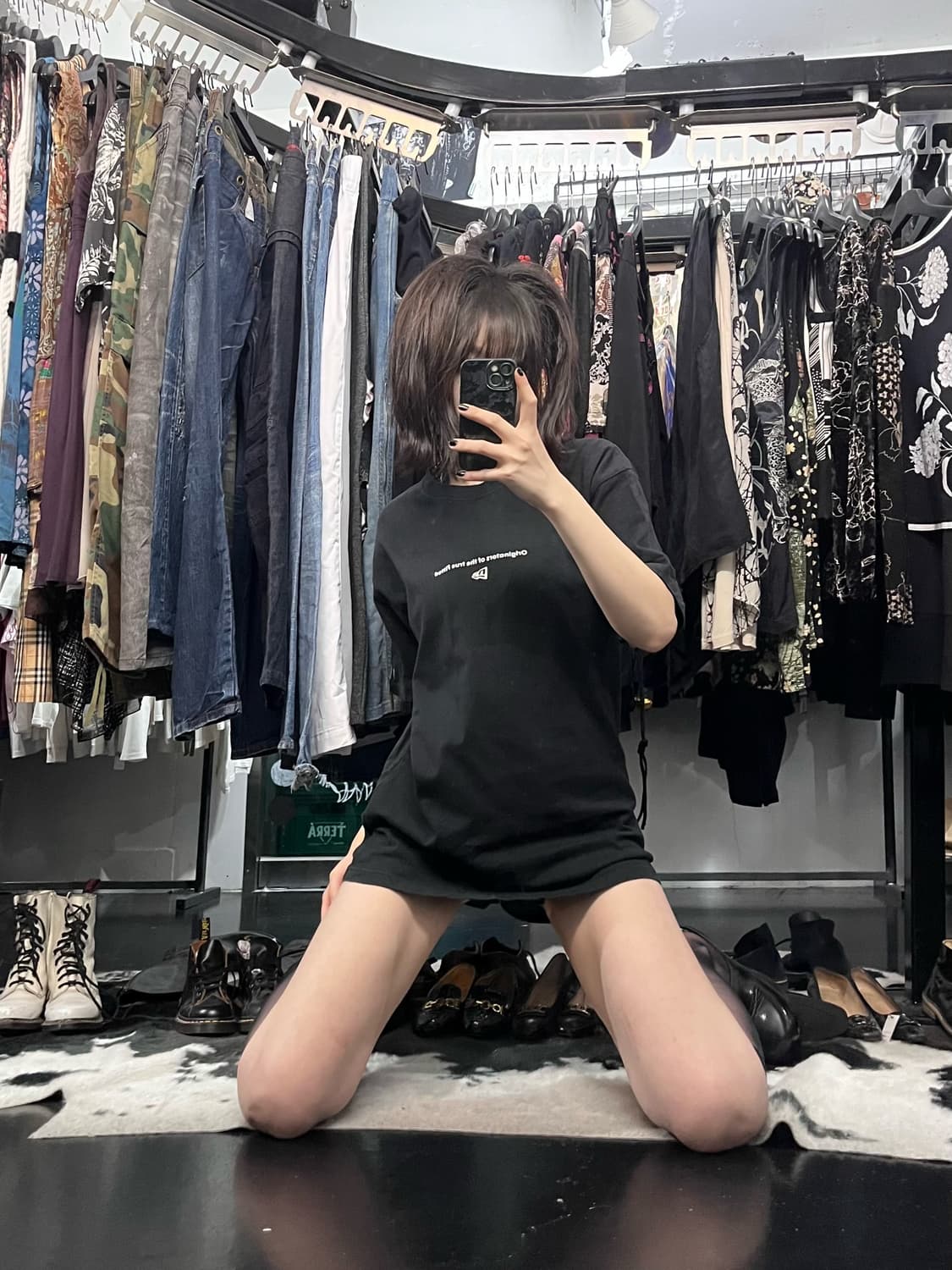블랙 프린팅 반팔 상품이미지1