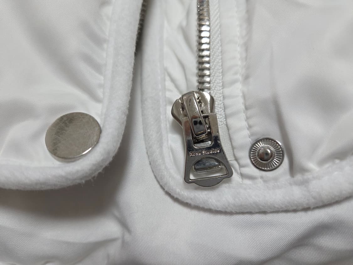 아크네스튜디오 소피아 패딩 상품이미지8