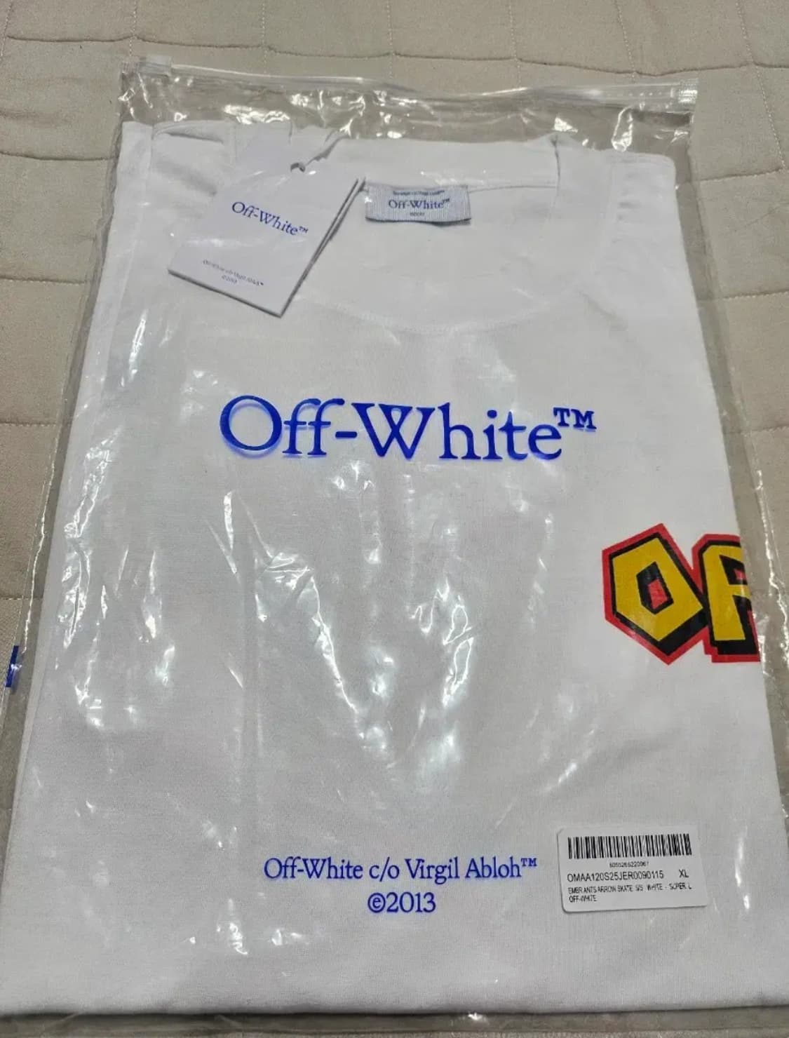 오프화이트 개미 화살표 반팔티 상품이미지5
