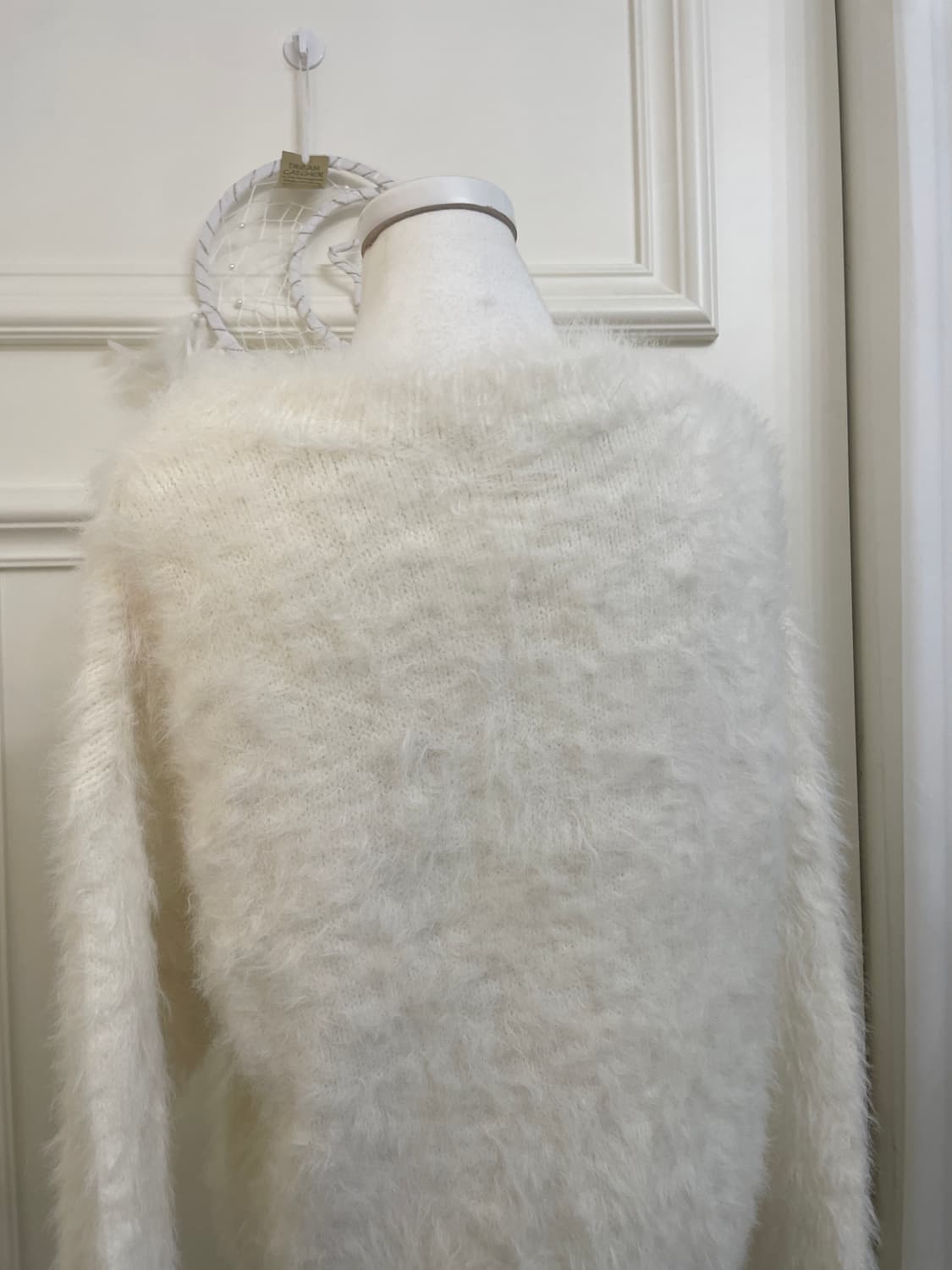 white shaggy basic knit top(size-L) 상품이미지4