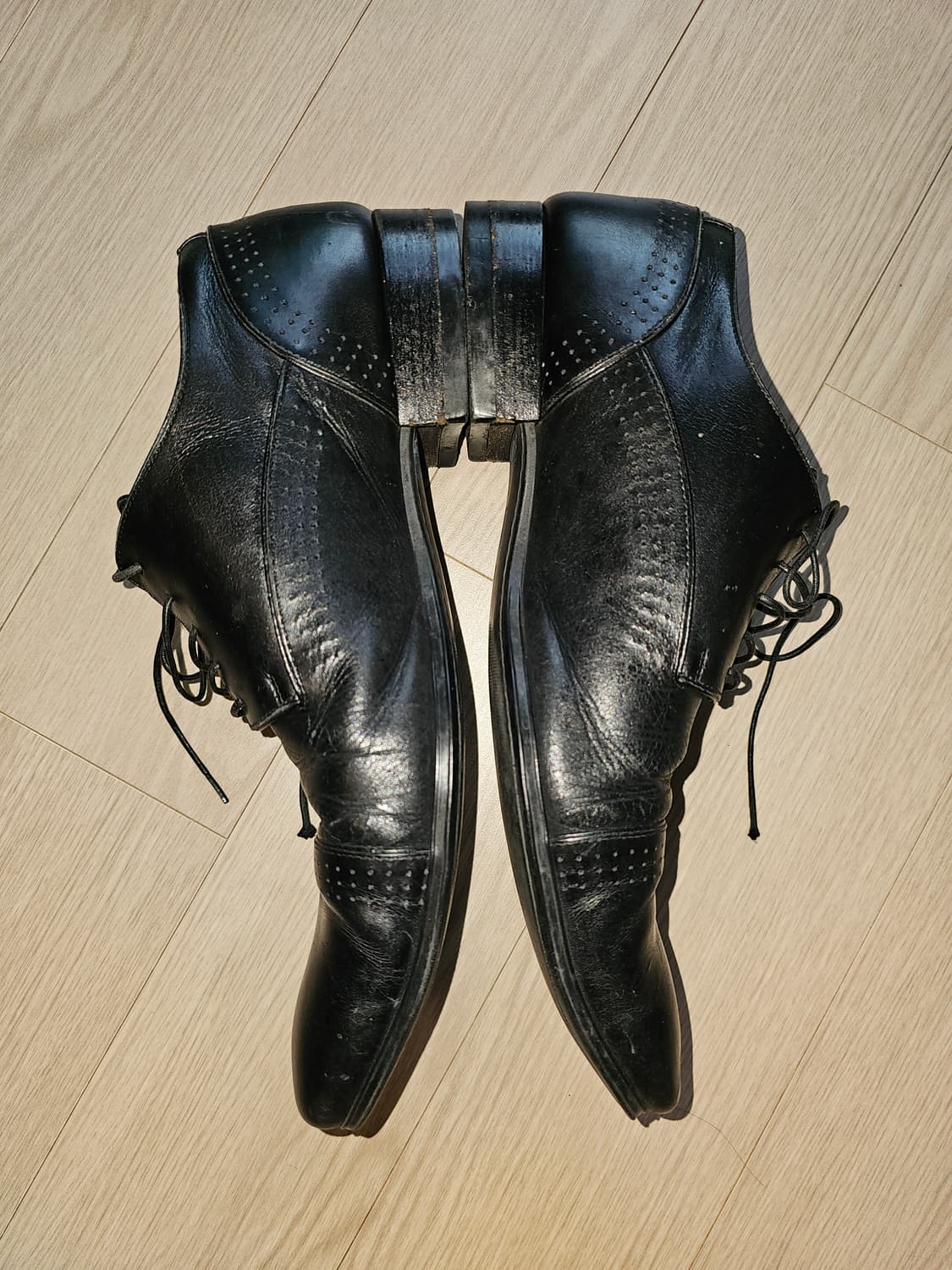 루이비통 블랙 정장 구두 상품이미지3