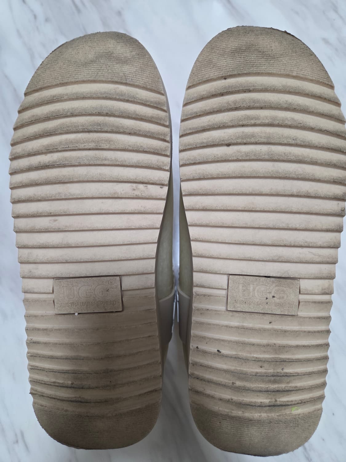 어그 클래식 클리어 울트라미니 부츠 상품이미지4