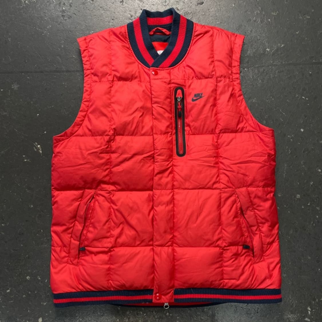 100 나이키 패딩조끼 상품이미지1
