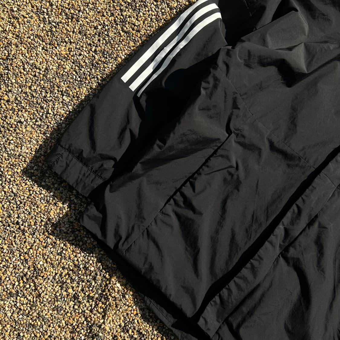아디다스 블랙 후드 바람막이 자켓 상품이미지3