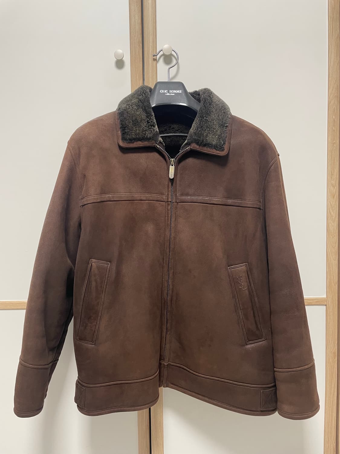 YSL 무스탕 판매 상품이미지1