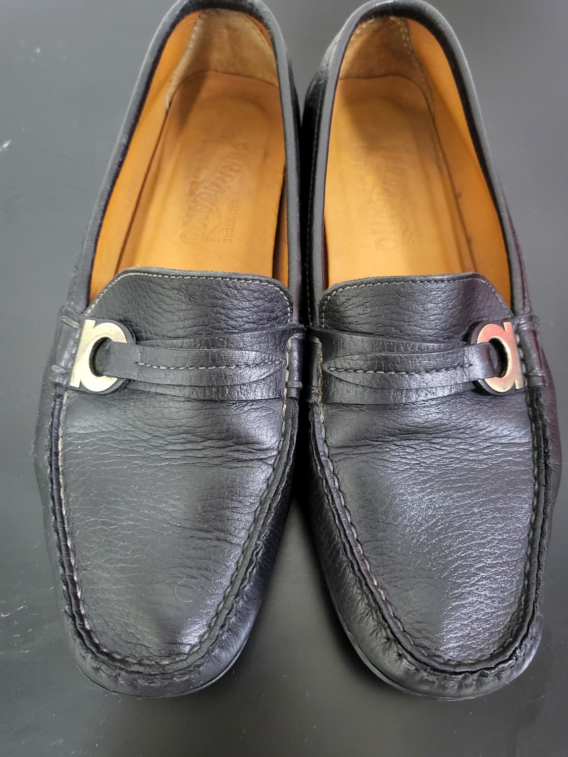 (정품)페라가모 간치니 여성 로퍼 36사이즈 230mm 상품이미지2