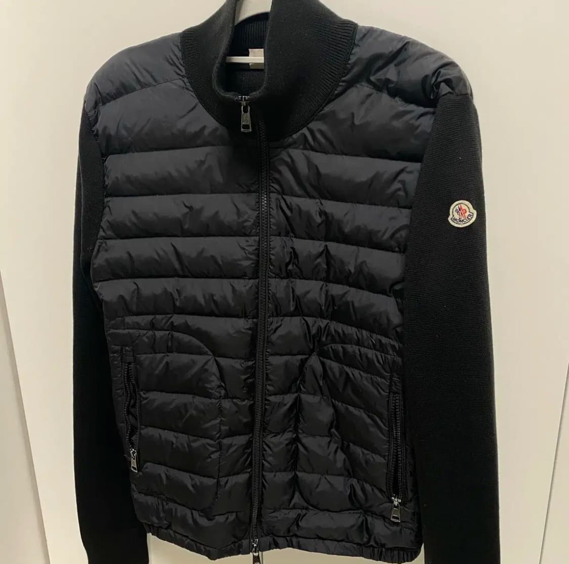 정품 몽클레어 니트패딩 블랙 M 상품이미지1
