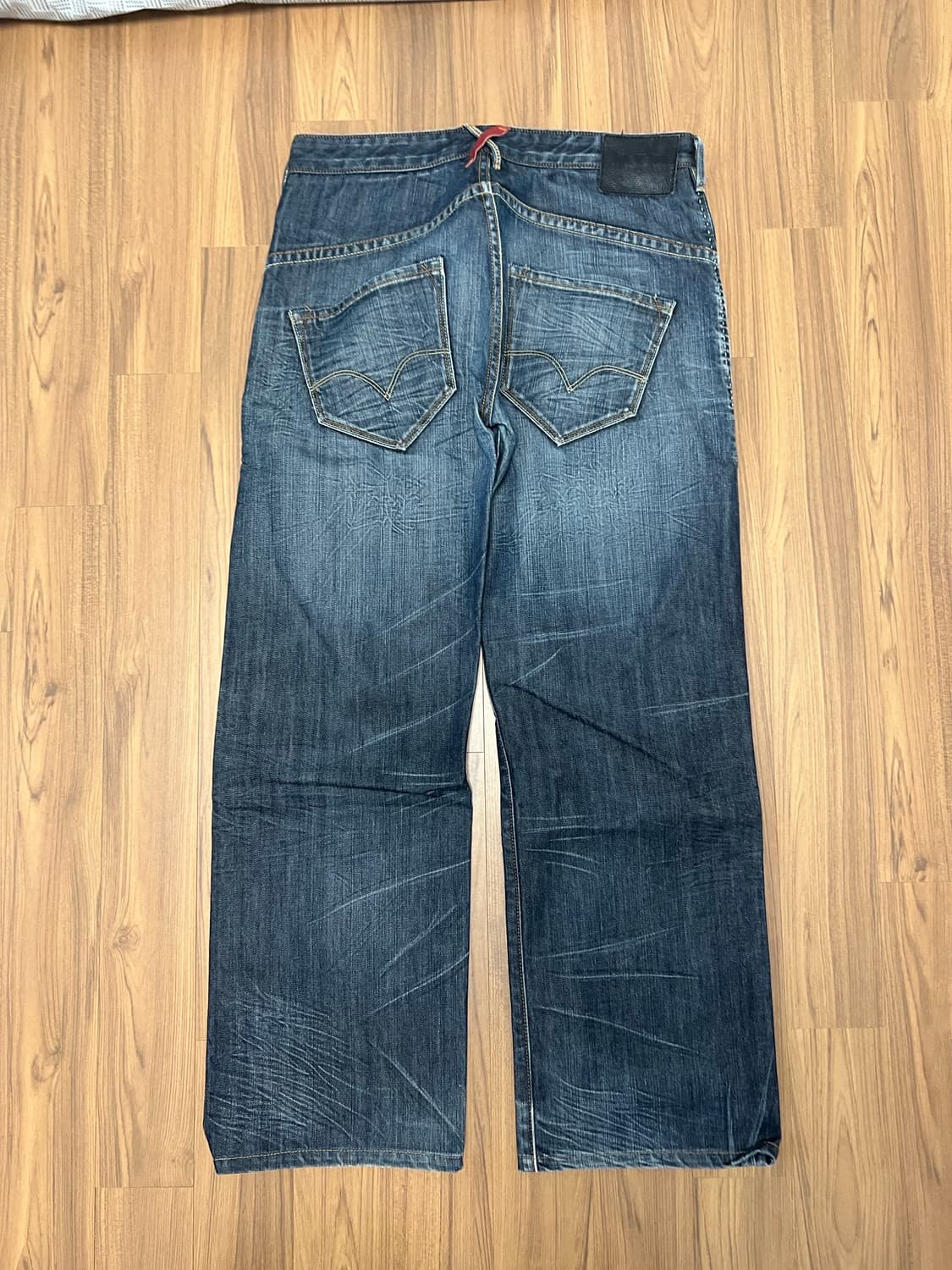 리바이스 레드룹 redloop 워싱 데님 팬츠 상품이미지2