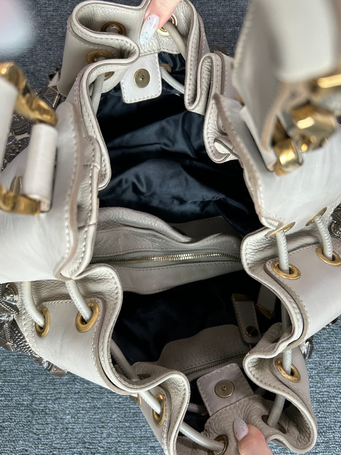 버버리 프로섬 스터드 메이슨 워리어 호보백 상품이미지7