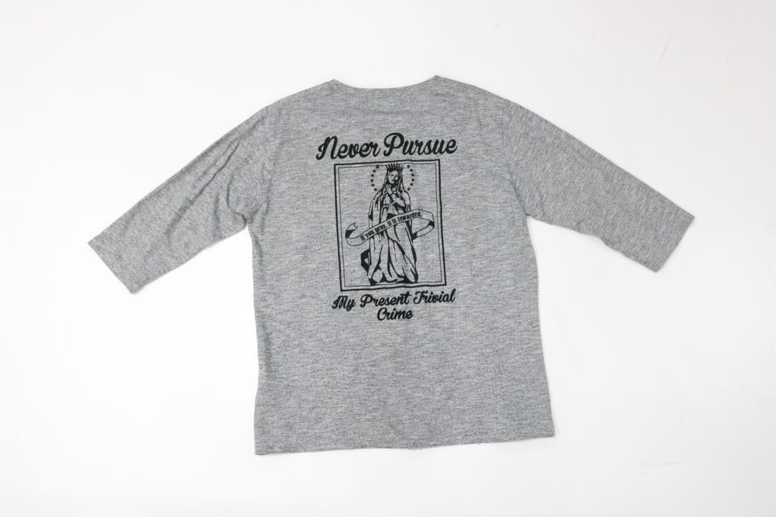 AZUL 아줄 프리메라 성모 마리아 그래픽 브이넥 7부 티셔츠 L 상품이미지2