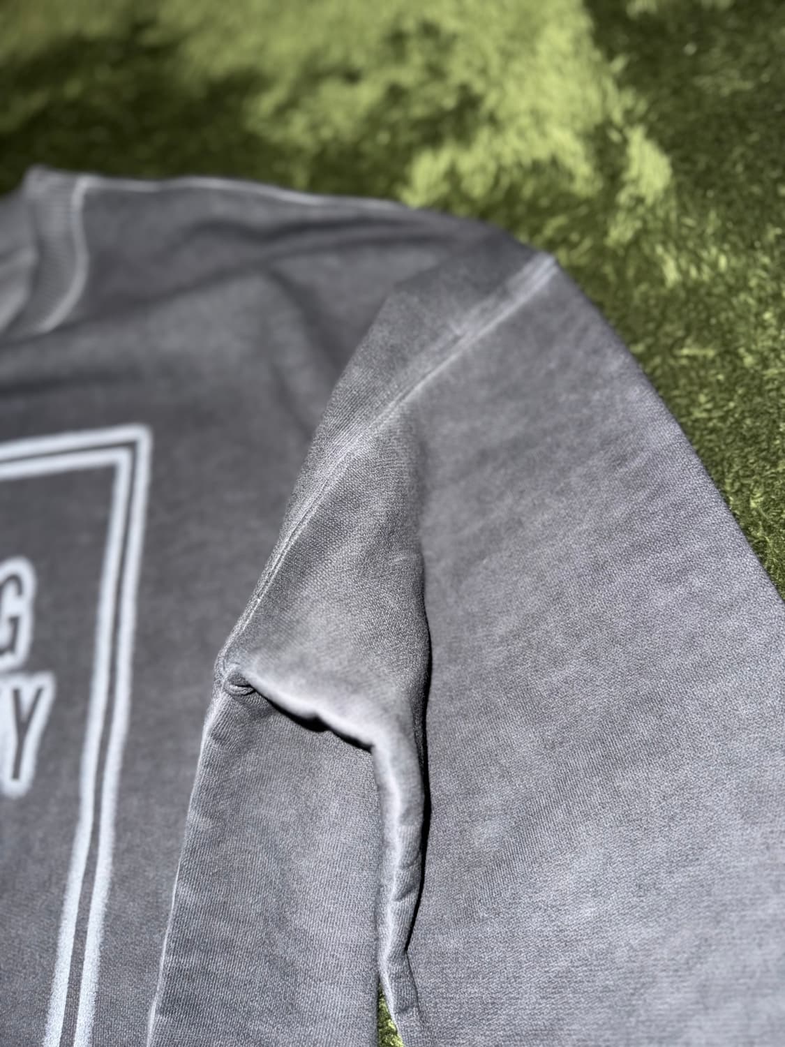 [M] 오프닝 세레모니 릴렉스 핏 박스 로고 피그먼트 워싱 스웻셔츠 상품이미지4