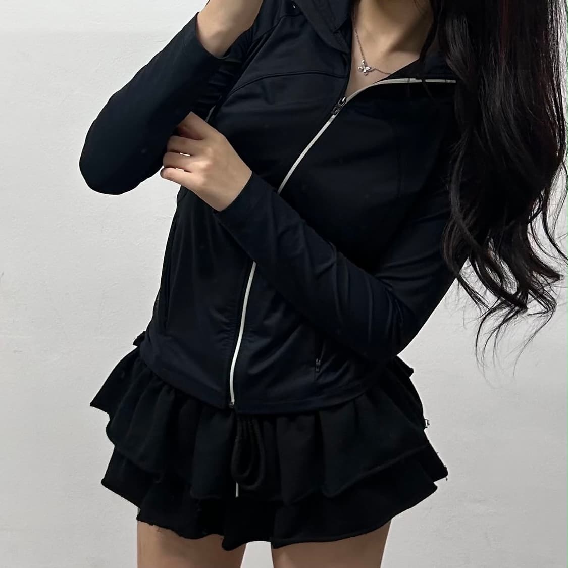 데상트 블랙 러닝 트레이닝탑 져지(S) 상품이미지1