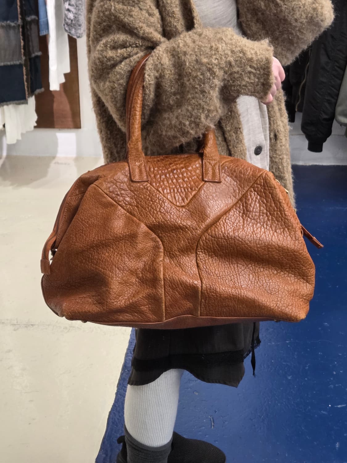 90-00s YSL 입생로랑 Italy 레더 백 상품이미지2