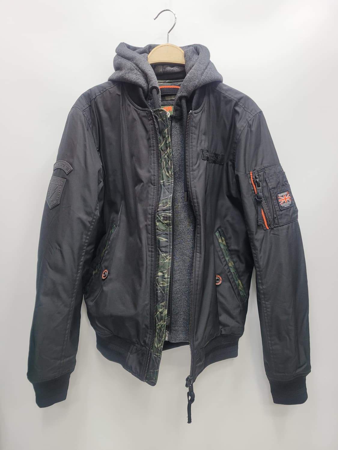 SUPRE DRY슈퍼드라이 루키 플라이트 봄버 자켓 / 남 S
 상품이미지3