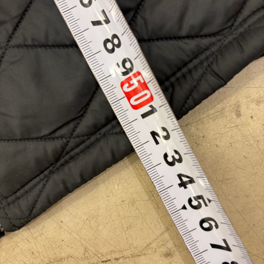 나이키 에어로레이어 숄더로고 퀼팅 러닝 자켓 상품이미지4