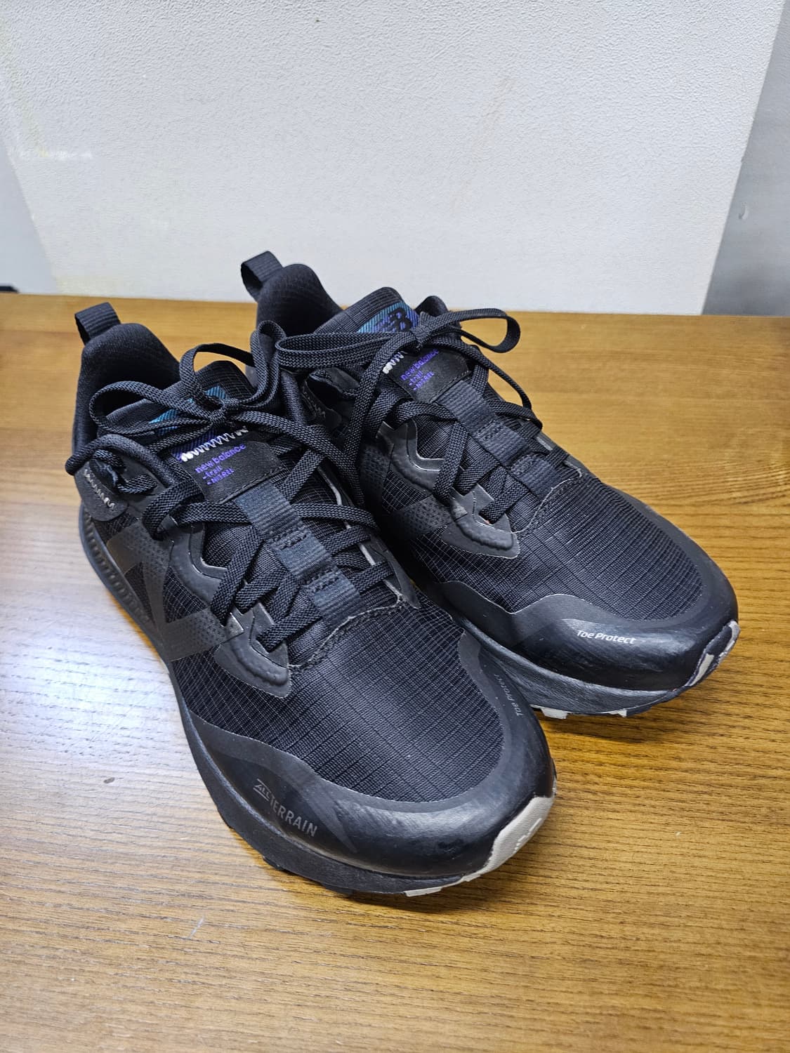 뉴발란스 Dynasoft Nitrel V4 트레일 런닝화 워킹화 상품이미지3