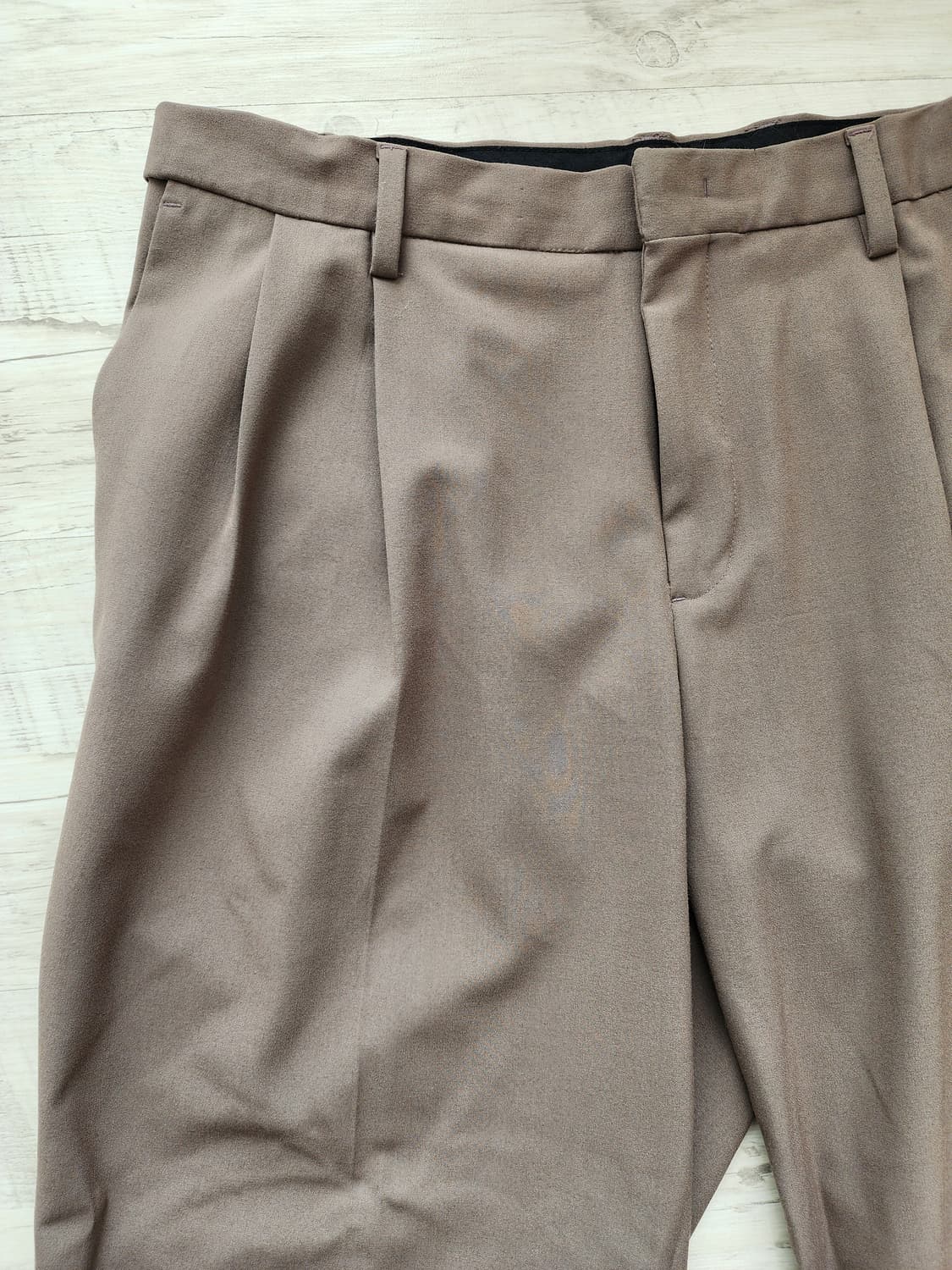 MUSINSA 무신사 스탠다드 와이드핏 슬랙스 팜. 34인치 정장 바지 상품이미지4