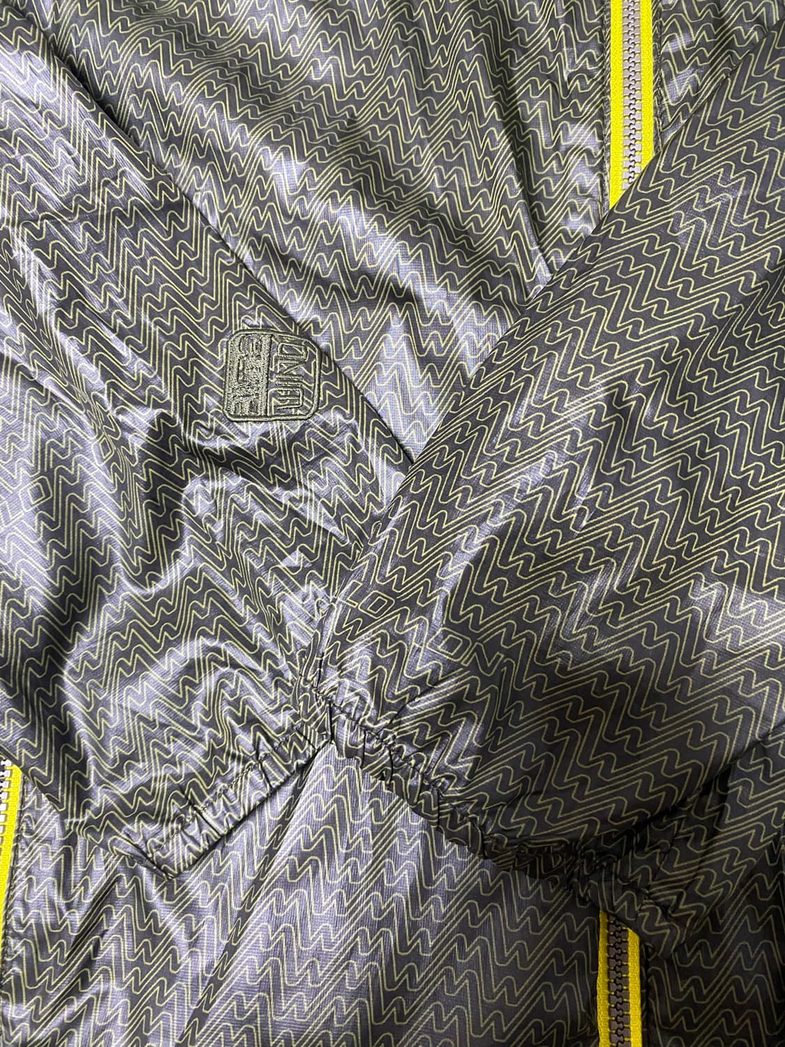 살로몬 여성 런닝 바람막이 상품이미지4