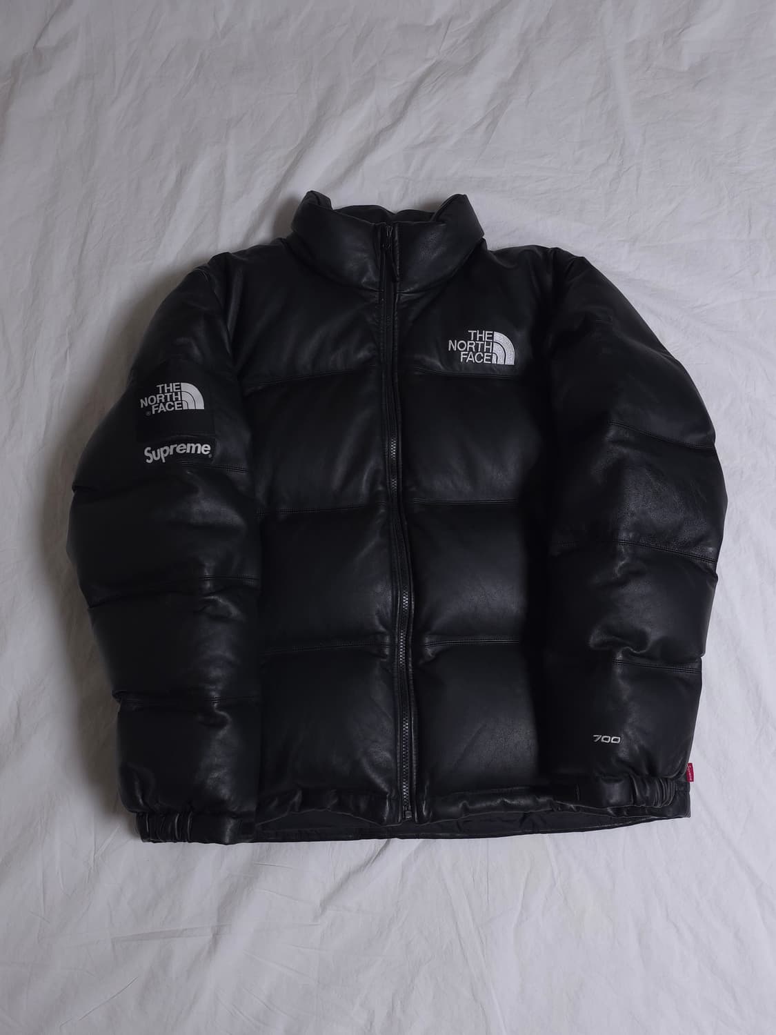 [L] 슈프림 노스페이스 레더 눕시 패딩 블랙 상품이미지1