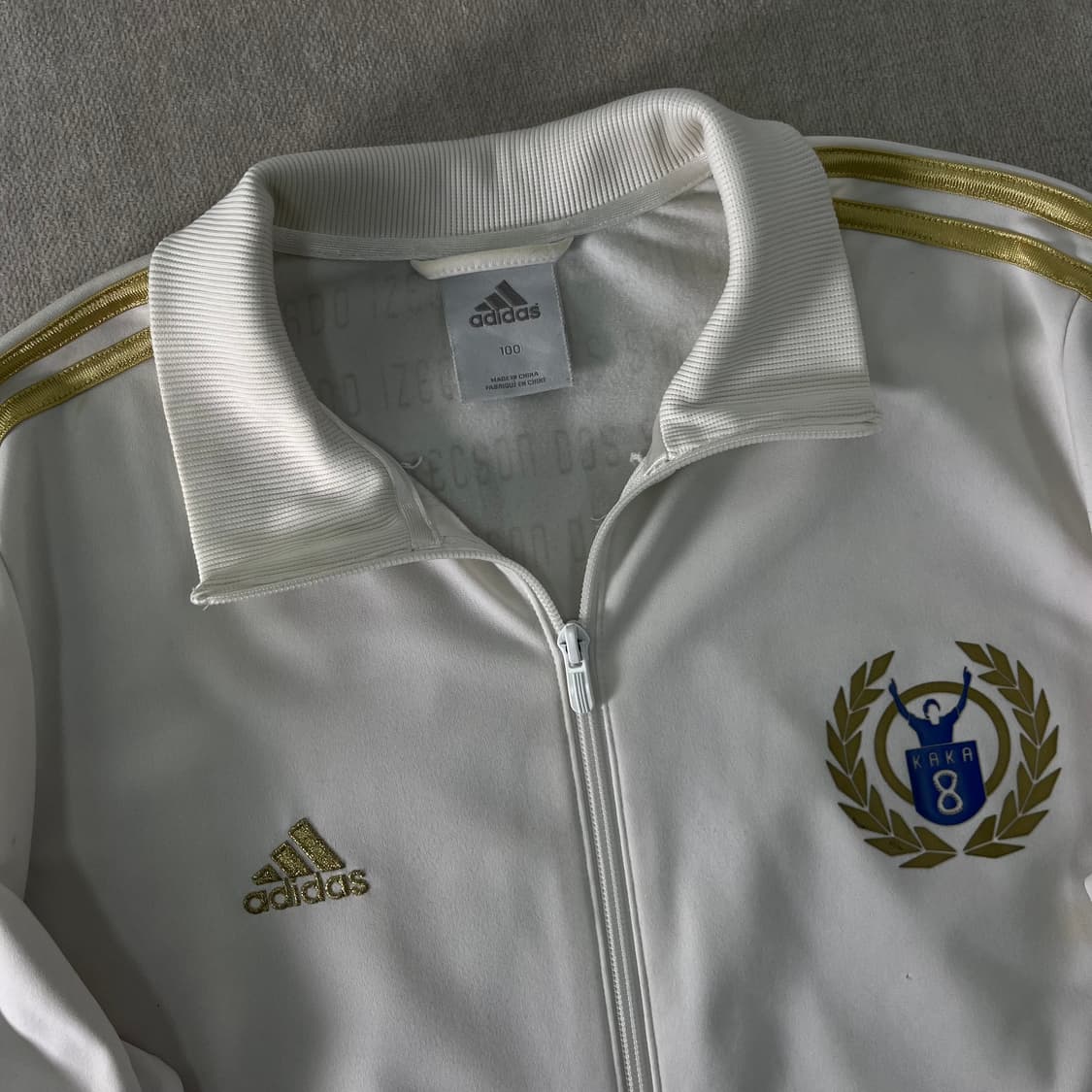 100 아디다스 카카 레알마드리드 8번 화이트 골드 져지 상품이미지3